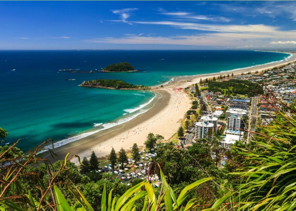 Talula Does the Hula From Hawaii: New Zealand